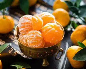 Mandarinen in einer Schüssel